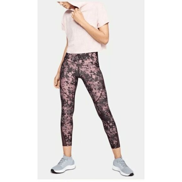 Under Armour HeatGear Leggings Mesh Compression Pants Pink Camo Womens Small - Picture 3 of 11